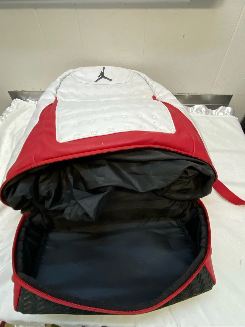 Air Jordan 13 RETRO Backpack White/Red Nike Adjustable Japan